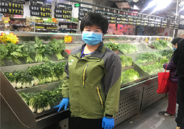 乐动注册草桥店长——杨桂芳